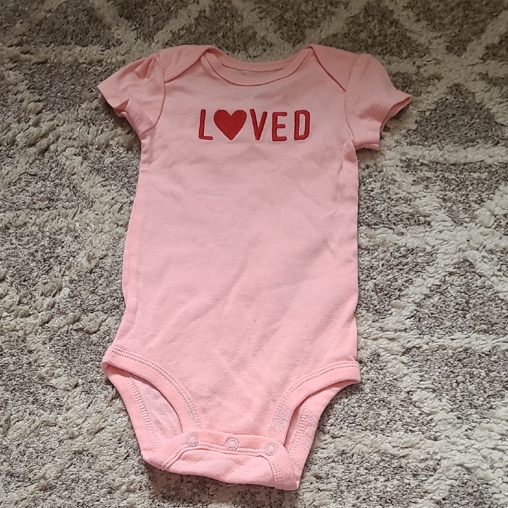 20 for $10 - Carter's Girls 3-6m Pink "LOVED" Short Sleeve Onesie